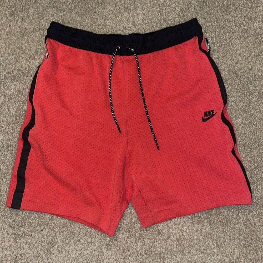 NIKE Red Shorts with zipper pockets